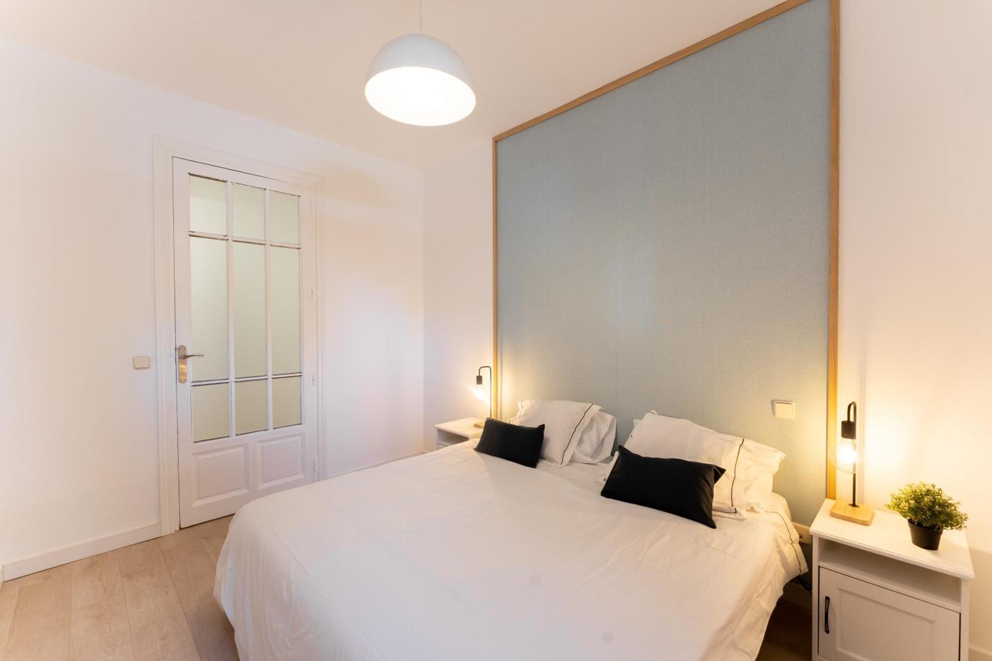 Luxe Apartment In Chamberi Chic 마드리드 외부 사진